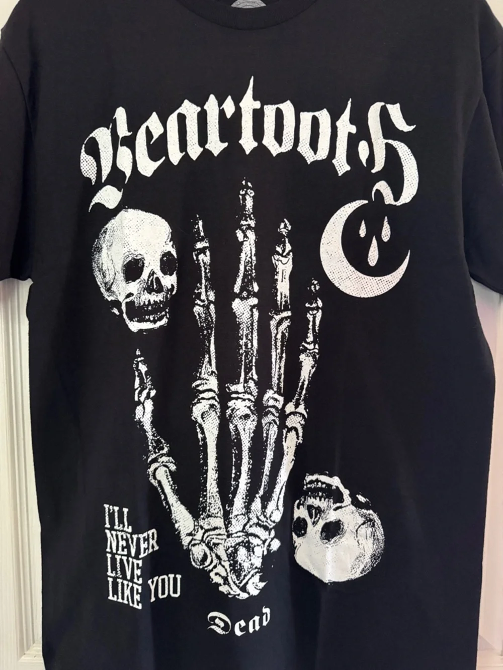 Beartooth T-Shirt - Picture 3 of 5